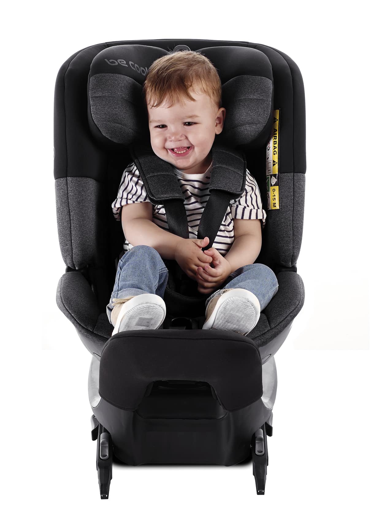 Silla de auto Be Cool Star La silla de auto de bebé modelo Star de Becool es un producto excepcional diseñado para brindar comodidad y seguridad a los pequeños mientras viajan en el coche.