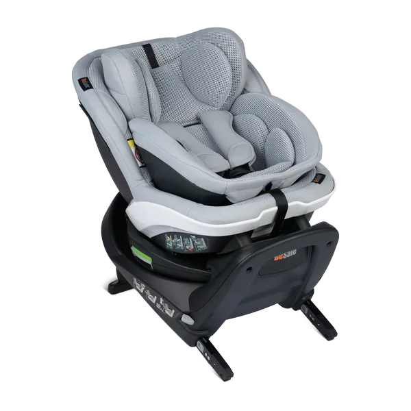 Silla de coche Besafe Izi Turn B La silla de coche 2 en 1 IZi Turn B i-Size proporciona un viaje seguro para tu hijo desde su nacimiento hasta los 4 años aproximadamente ajustándose a su crecimiento gracias a su sistema de reductores. Permite el giro 360º para la instalación del bebé.